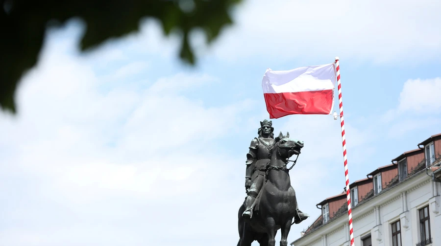 Побили після "лекції про Волинь": у Польщі напали на трьох молодих українців
