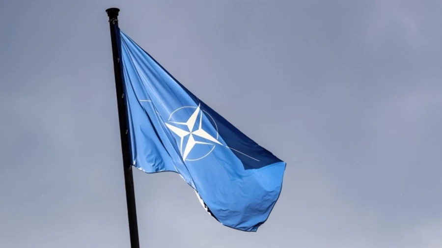 FT: Іспанія останньою з великих країн НАТО не підтримала вимогу Трампа про 5% на оборону