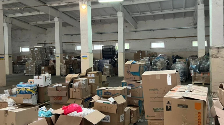 Очільника величезного благодійного фонду підозрюють у торгівлі гуманітаркою