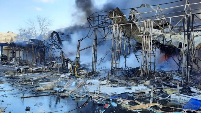 У Харкові після обстрілу сталася масштабна пожежа: 3 загиблих, 5 постраждалих