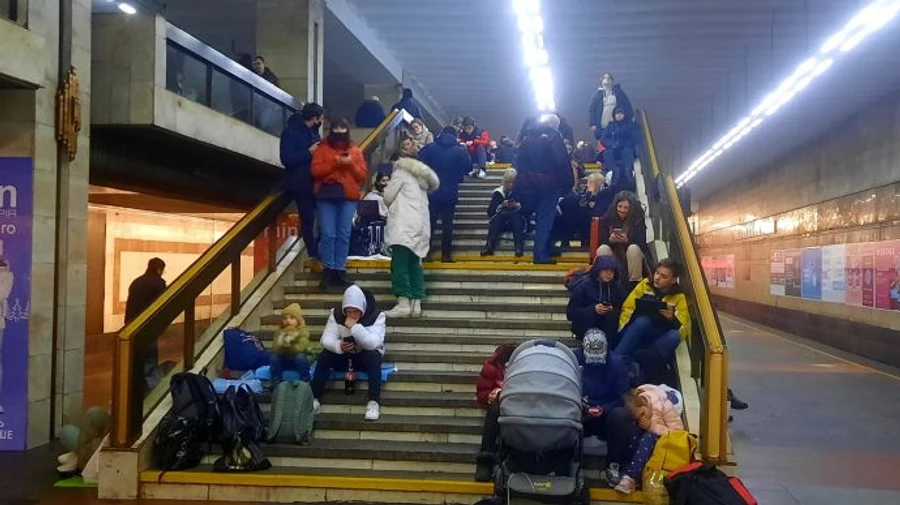 Киян просять терміново перейти до укриття