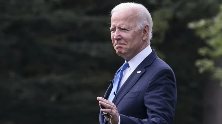 Антирекорд Байдена: що спричинило історичне падіння рейтингу президента США