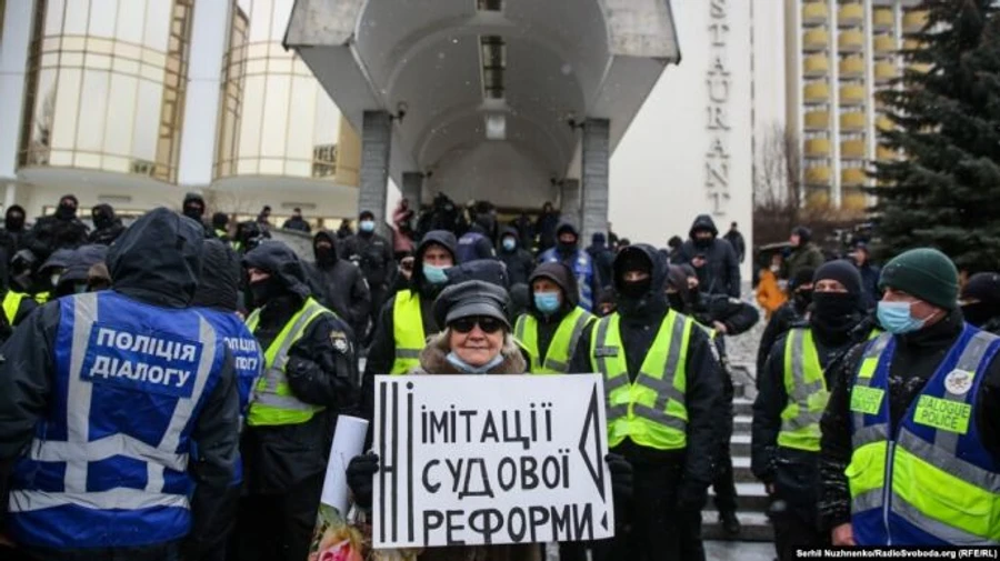 Съезд судей несмотря на акции протеста выбрал троих членов ВСП из четырех