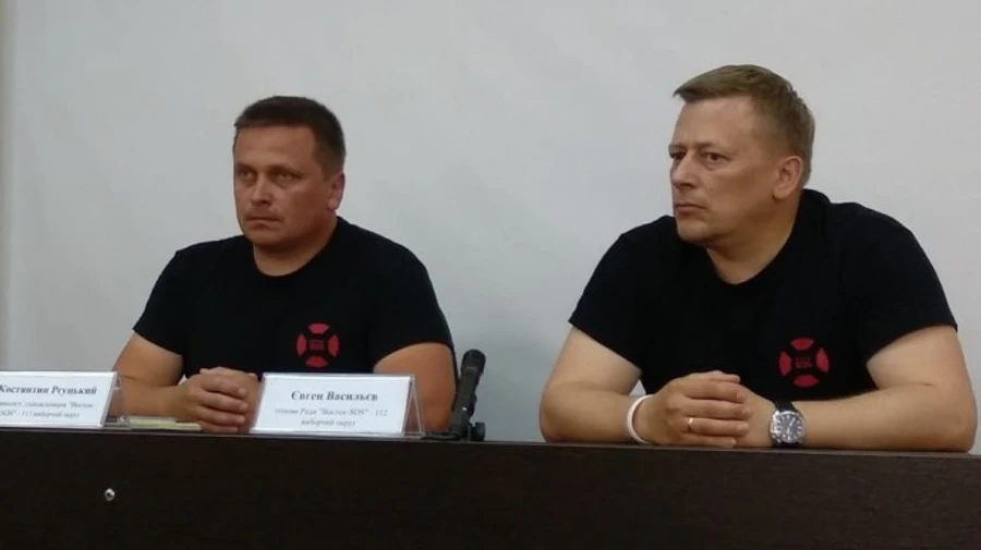 Украинских журналистов, задержанных в Минске, эвакуировали в Украину