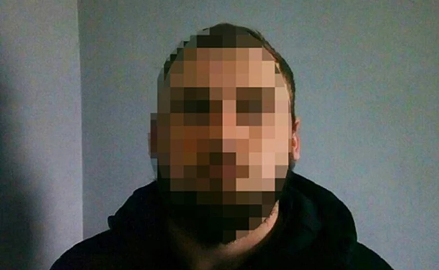 У Києві чоловік побив і прострелив ноги поліцейському