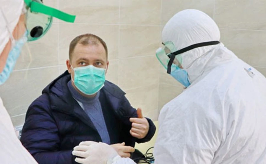 У двух медиков Львова подтвердили COVID-19