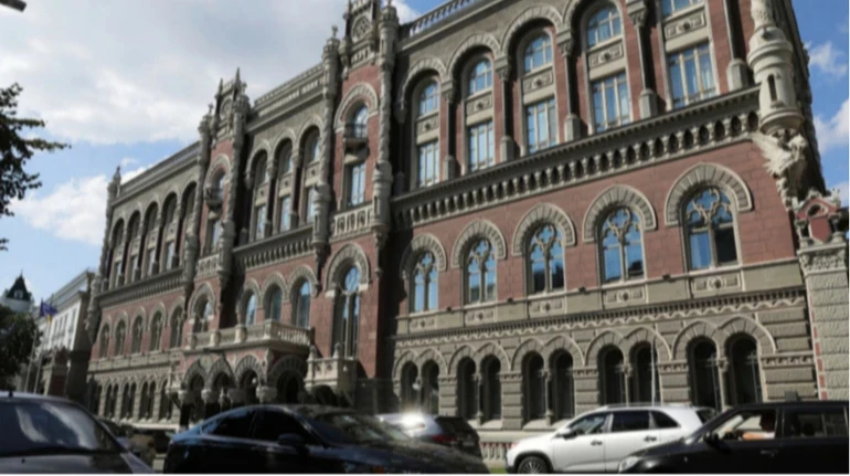 Рынок финансовых услуг Украины покинули шесть компаний