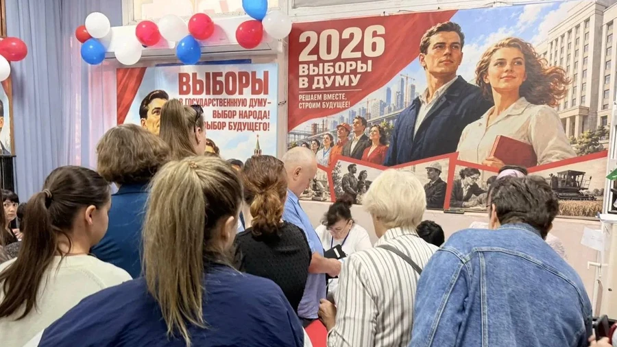 Лимонад, домино и советская форма: как оккупанты проводят выборы в Херсонской области