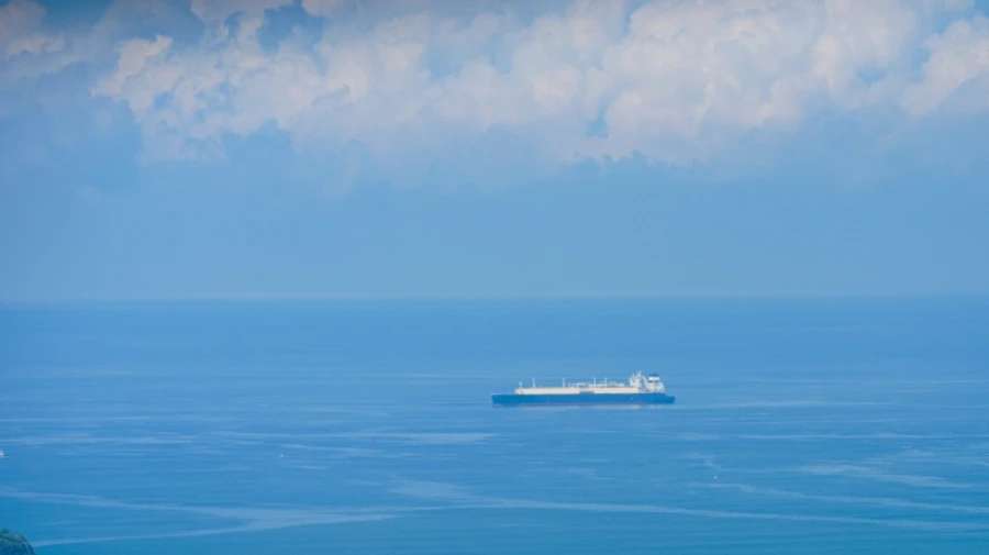 Three countries oppose EU sanctions proposal regarding Russia's shadow fleet – the FT