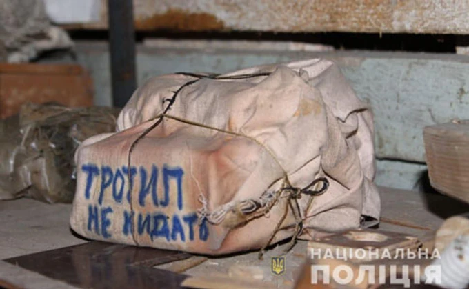 У підвалі 5-поверхівки в Білій Церкві знайшли тротил, мешканців евакуюють – поліція