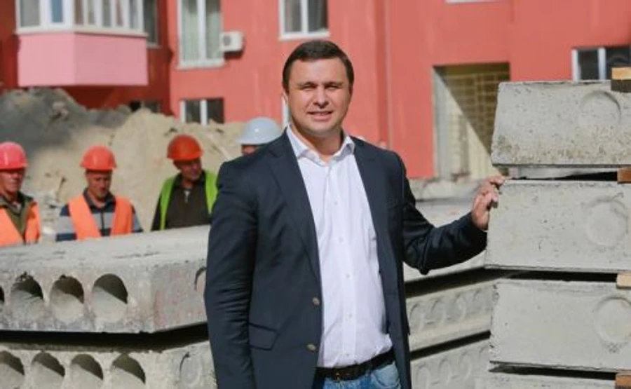 ГБР провело обыски дома у Микитася