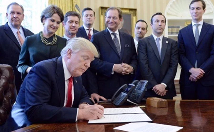 Трамп підписав оборонний бюджет з 350 мільйонами доларів для України