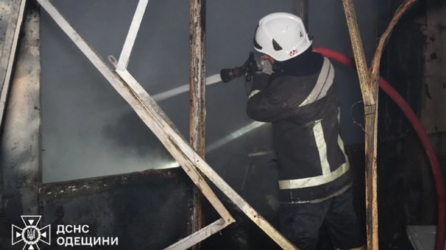 Одеса та область пережили шахедну атаку: вирували пожежі, пошкоджено радіоринок