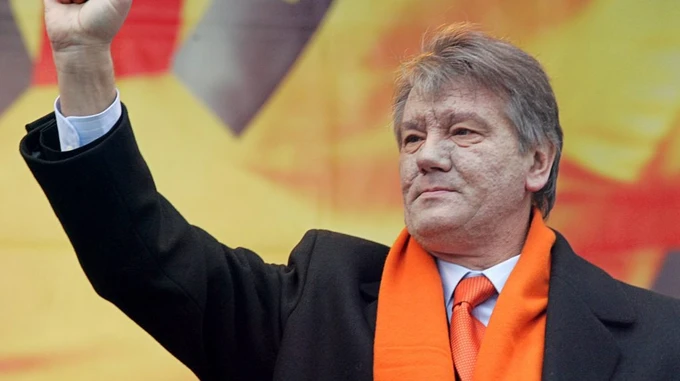 Помаранчева революція, любі друзі, між Тимошенко і Януковичем, хаос управління. Історія Віктора Ющенка