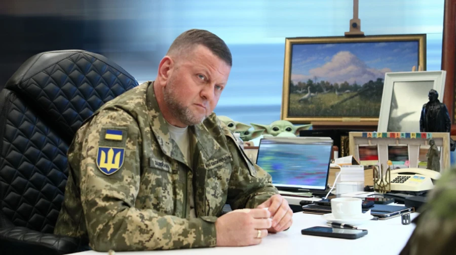 Залужный и начальник Генштаба сверили часы с ОСУВ Таврия