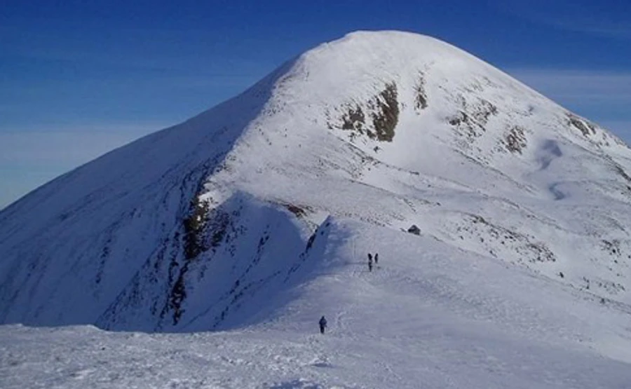 В Украине сохранится холод, а в Карпатах стало опасно