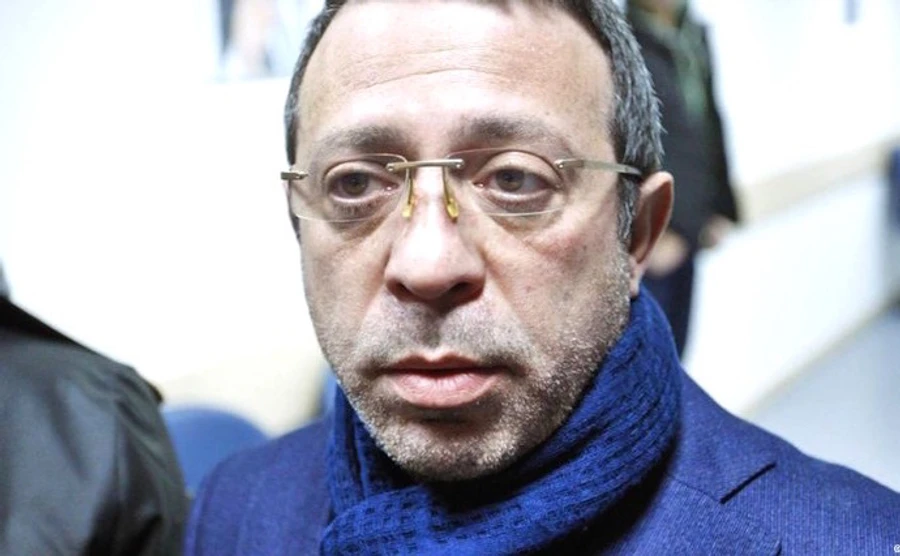 Корбану зачитали клопотання про утримання під вартою і викликали до суду