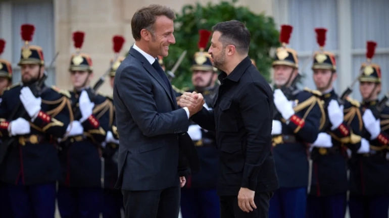 Macron: 26 countries willing to either send troops to Ukraine or provide certain assets