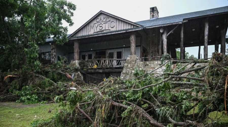 Число погибших в Техасе в результате наводнения достигло 80 человек