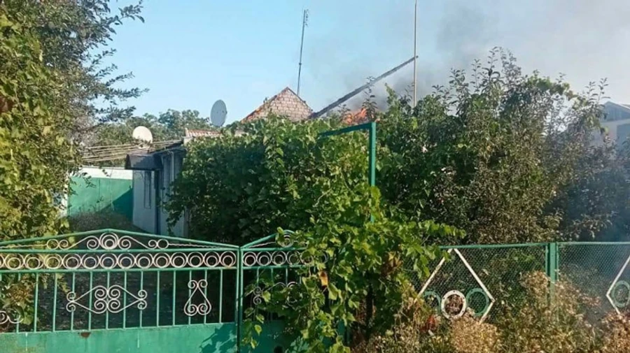 Russians target Zaporizhzhia Oblast over 400 times in past 24 hours: 1 civilian injured, infrastructure damaged