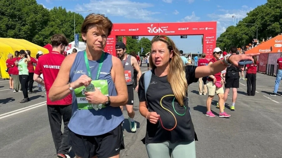 Latvian Foreign Minister runs her first half marathon to raise funds for drones for Ukraine