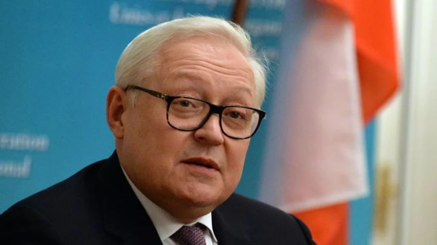 В России отрицают деконфликтинг с США: Обмен сигналами – это не диалог