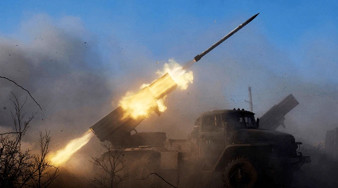 Russia uses Grad MLRS to fire on Dnipropetrovsk Oblast