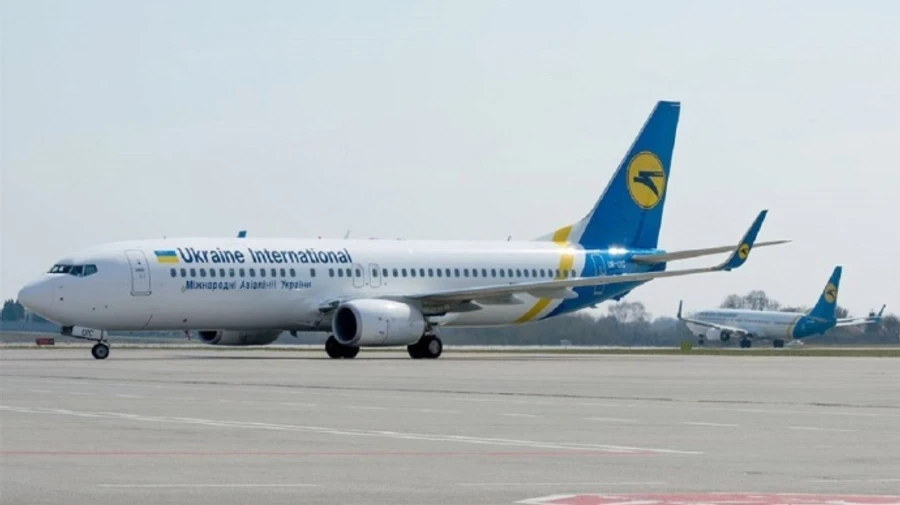 Літак МАУ здійснив аварійну посадку в одеському аеропорту