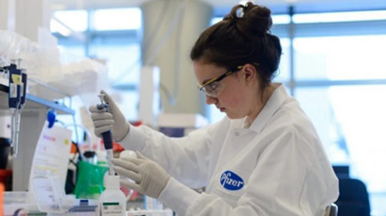 Перші вакцини від COVID-19: на що можуть розраховувати українці і коли