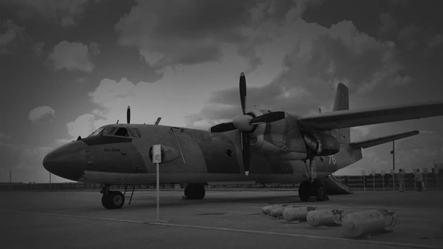 На борту АН-26 было 27 человек, одного курсанта не допустили