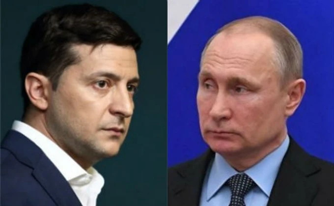 Після смерті 4 військових Зеленський поговорив з Путіним