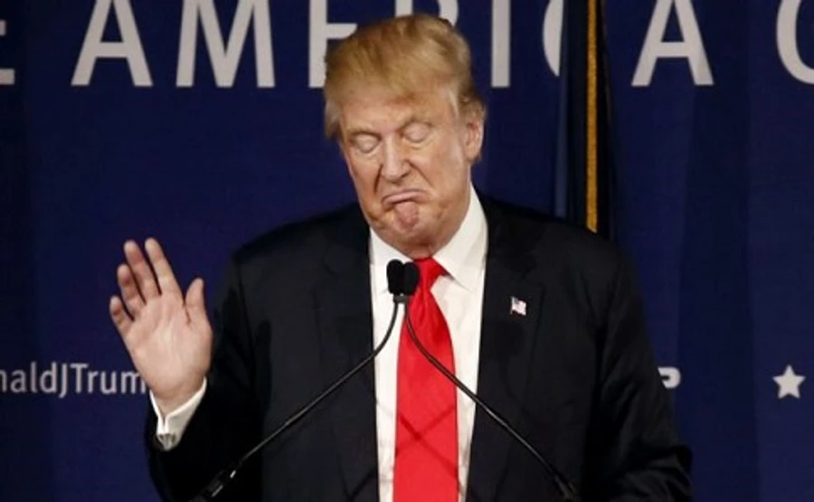 Трамп не переслідуватиме Клінтон у справі про листування