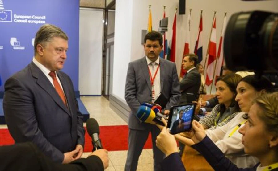 Порошенко передал руководству ЕС компромат на Россию
