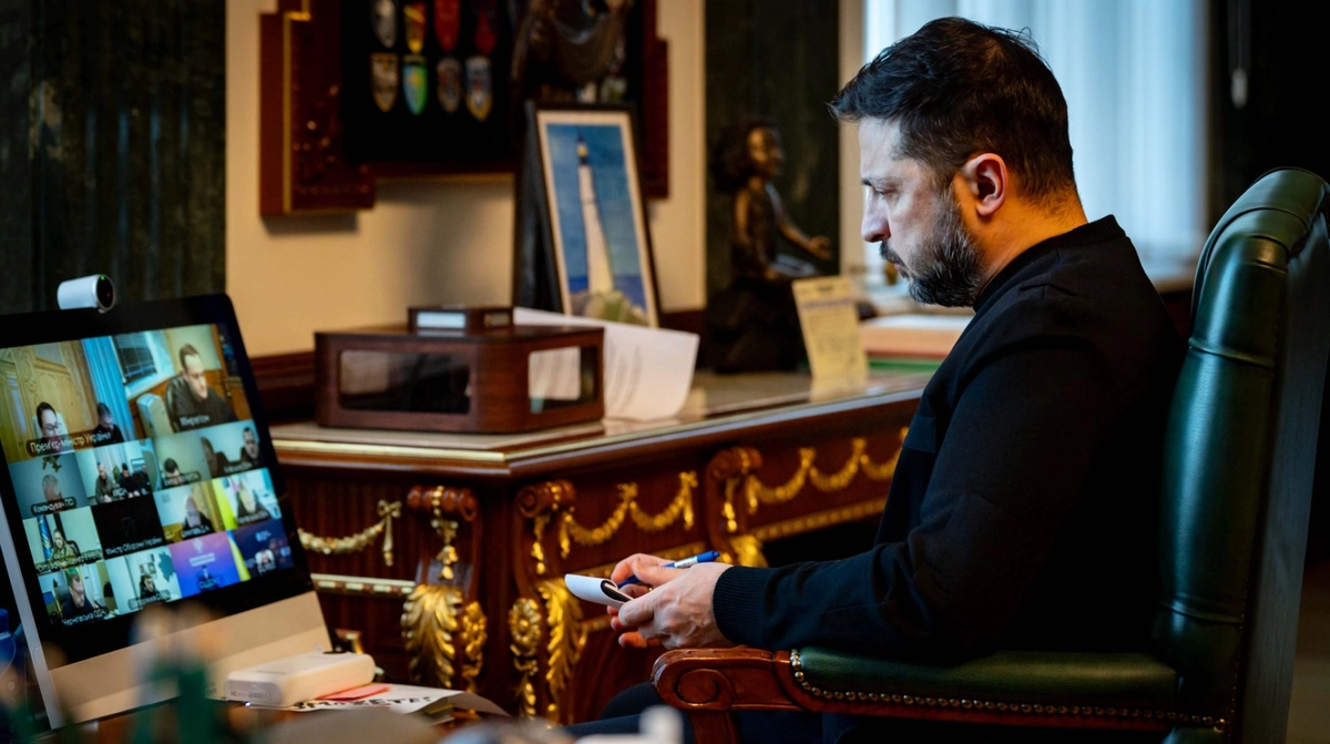 Zelenskyy holds call over Kyiv buildings still without heating and energy sector state across Ukraine