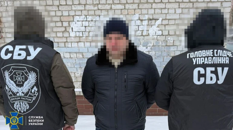 СБУ схватила чиновника Главного госпиталя ВСУ, который заработал на уклонистах более 2 млн