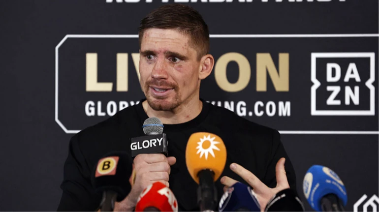 Если я его коснусь, он упадет: Верховен сделал дерзкое заявление перед боем с Усиком