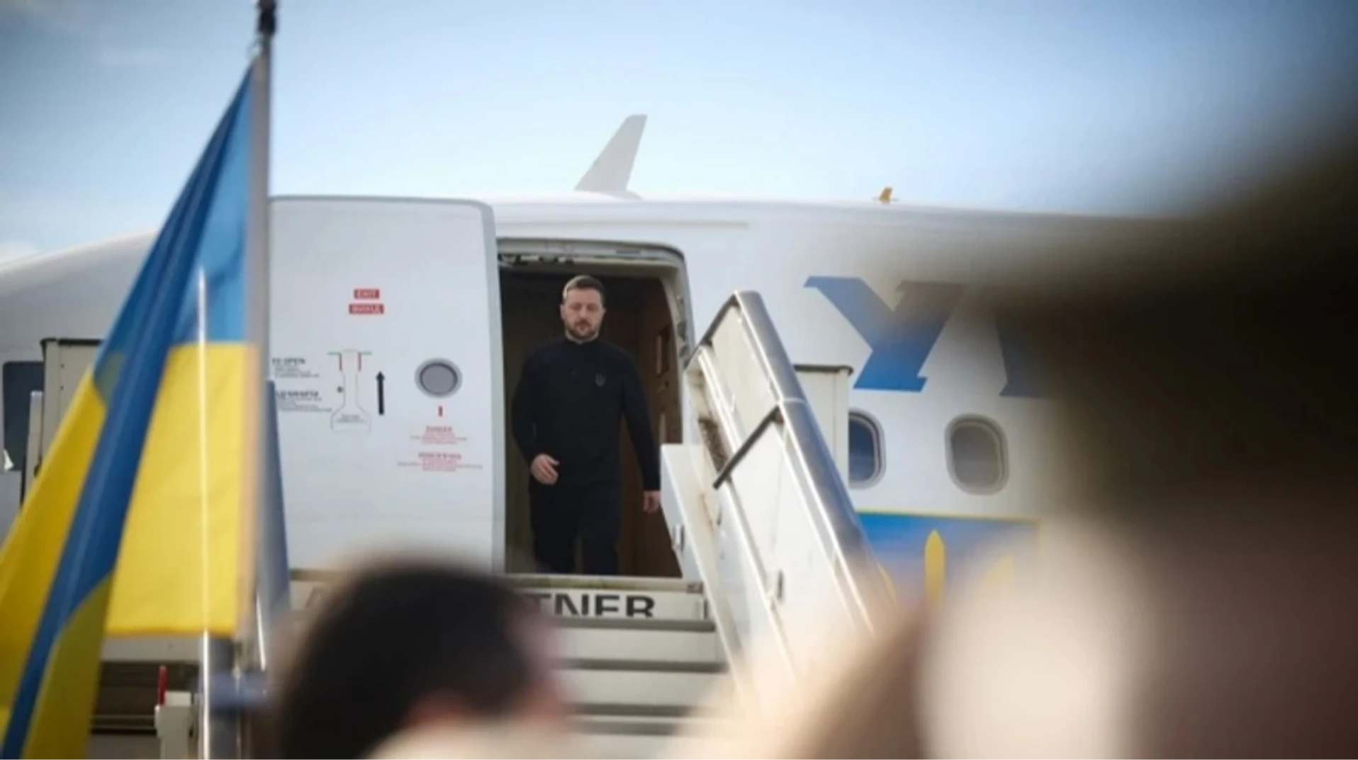 Зеленський прибув у Азербайджан для зустрічі з Алієвим