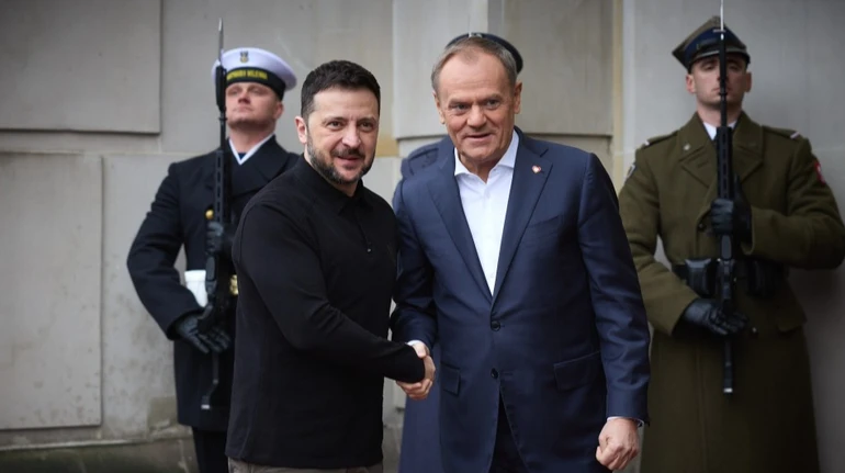 Polish president's office criticises PM Tusk government over recovery conference and Zelenskyy's attendance