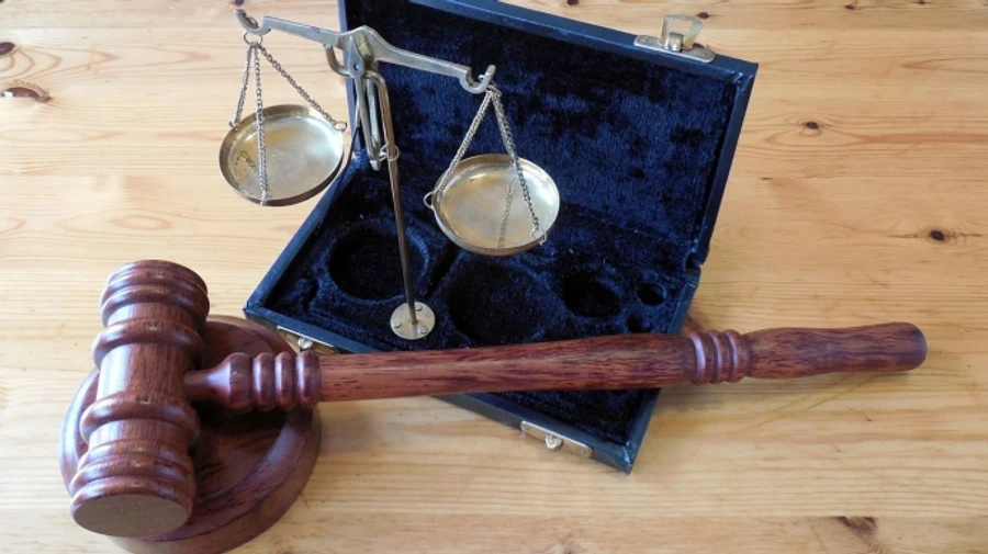 Суд звільнив перших двох ув’язнених для участі у війні