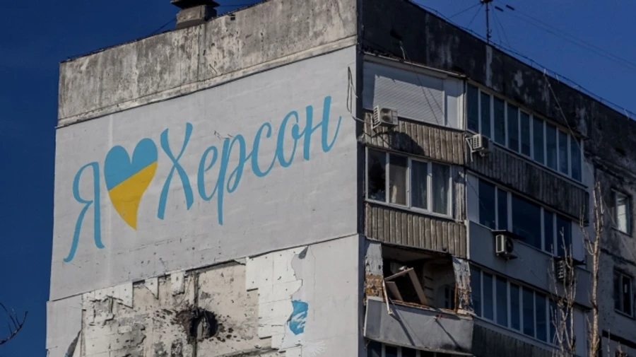 Россия снова обстреляла центр Херсона: есть пострадавшая