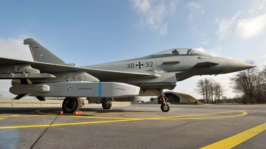 В Бундестаге призвали Шольца срочно передать Taurus Украине