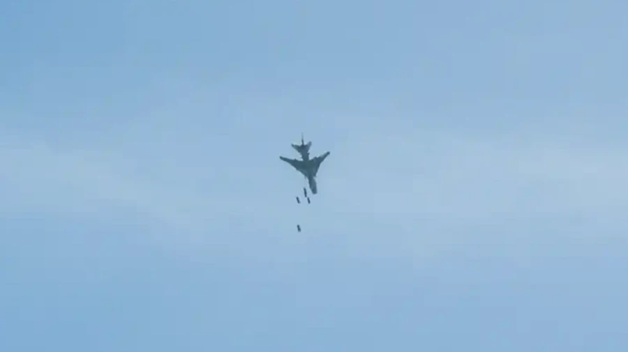 Russian air strikes hit multi-storey buildings and factory in Orikhiv, Zaporizhzhia Oblast