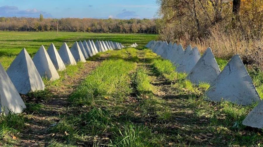 РФ спорудила 120-км лінію оборони на Запоріжжі для захисту від атаки на Мелітополь - розвідка Британії