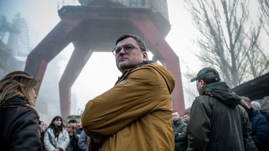 Сотни генераторов и трансформаторов: Кулеба рассказал о помощи энергетической коалиции