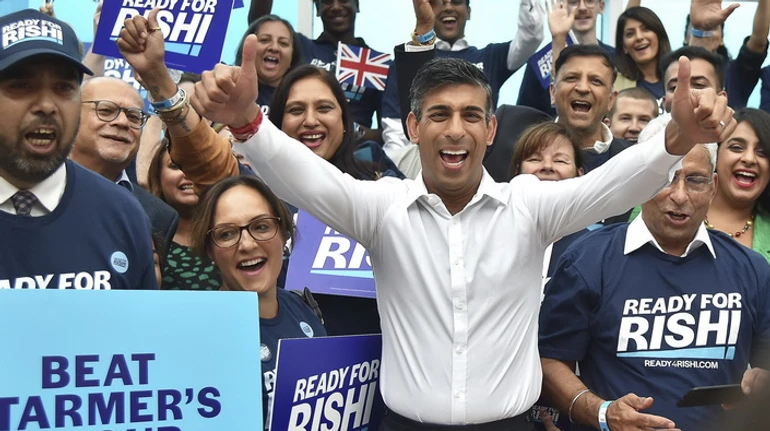 Лидер, которого не выбирали: кто такой Риши Сунак и почему он стал премьером Британии