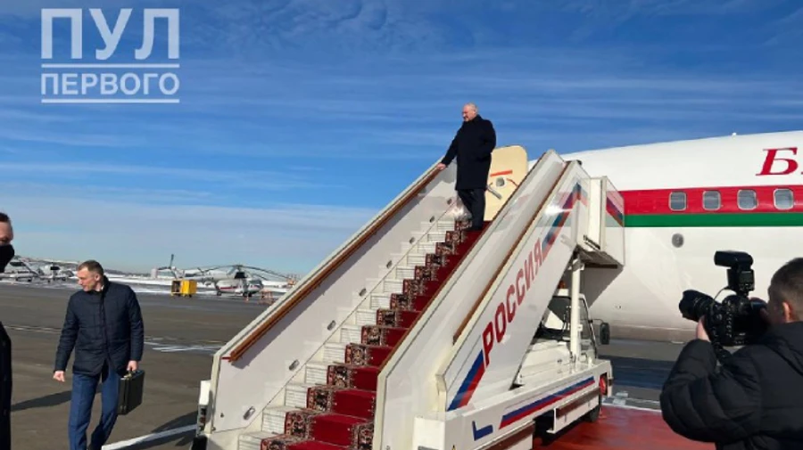 Lukashenko flies to meet Putin