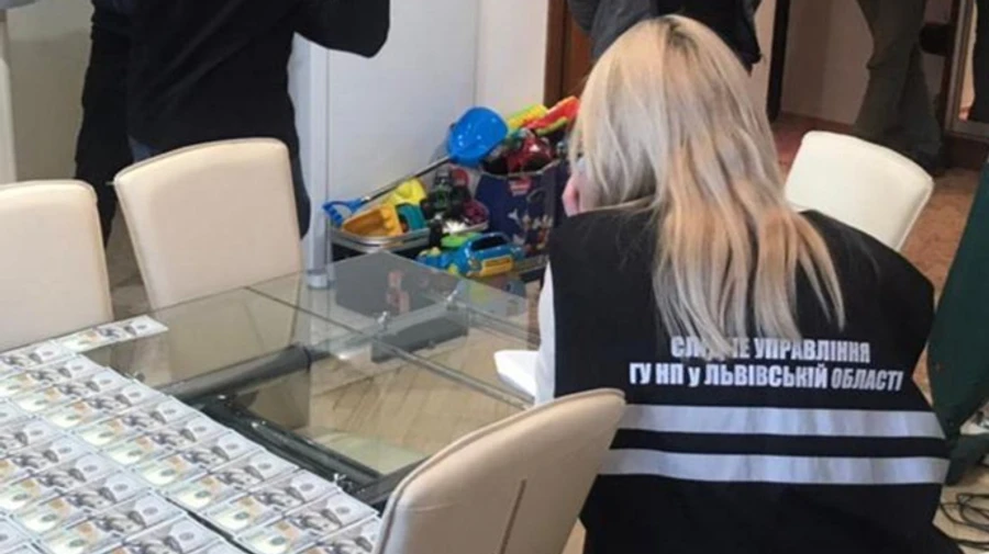 Врач требовала взятки от участников ООС за оформление инвалидности – СБУ