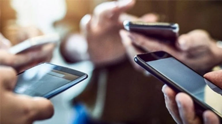 Коронавірус на зв'язку: як мобільні оператори пройшли пандемію COVID-19