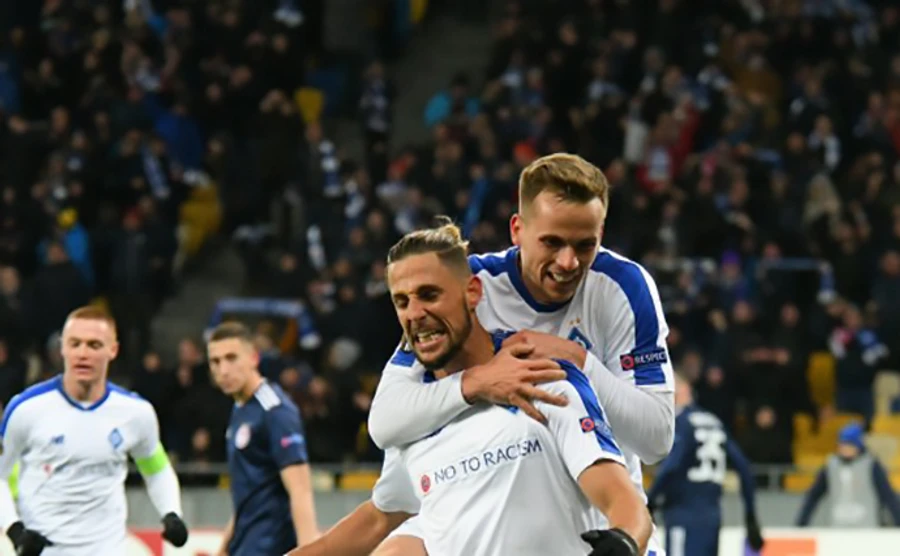 Динамо перемагає Олімпіакос і виходить до 1/8 фіналу Ліги Європи