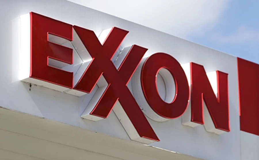 Нефтяная компания Exxon Mobil выходит из совместных проектов с РФ